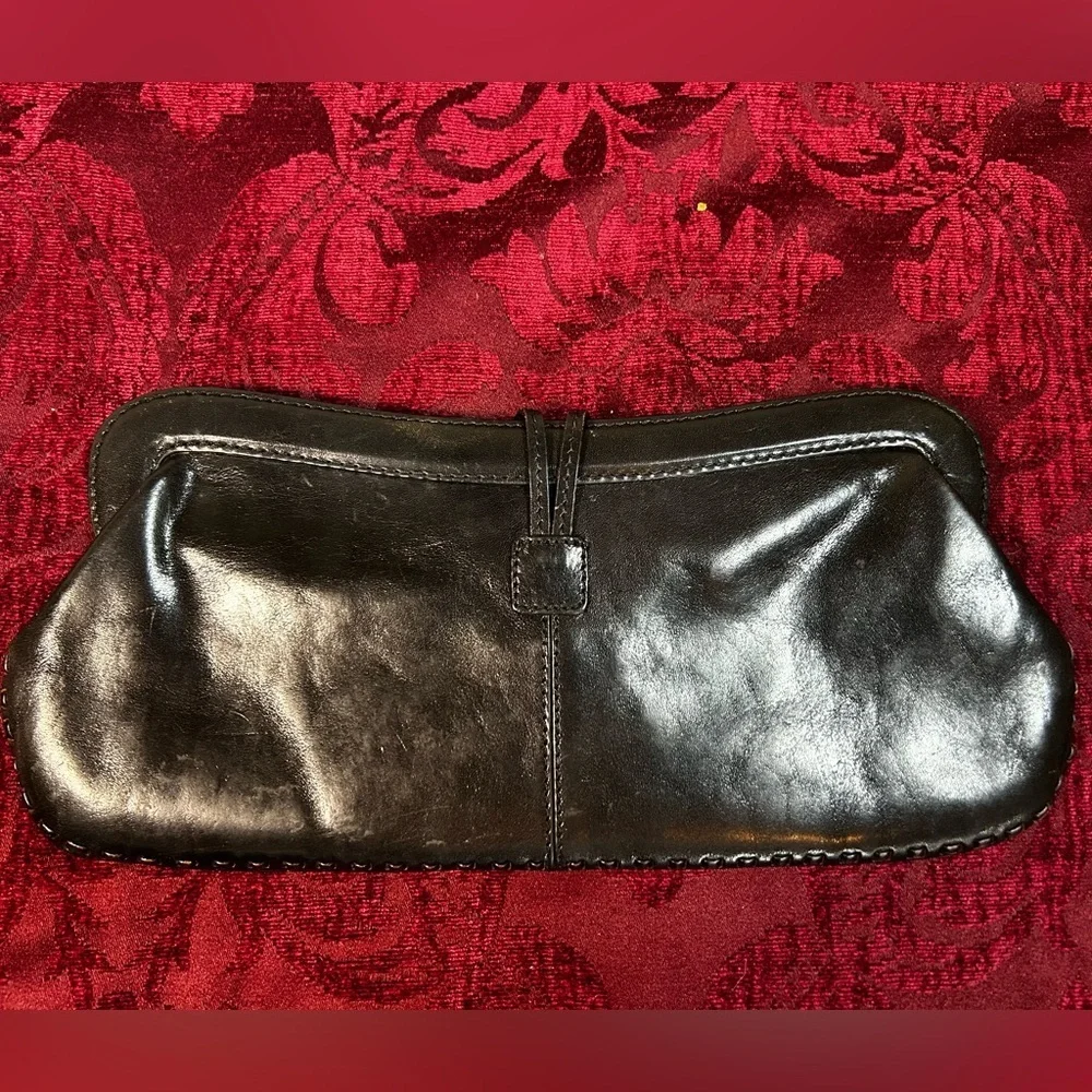 Maxx New York sleek stylish
